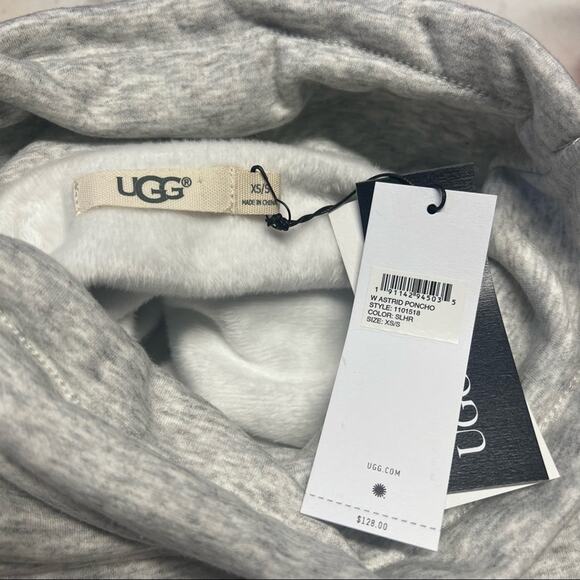 UGG Astrid Poncho Fleece Sweater Funnel Neck in Soft Grey Size XS/S NWT - Picture 10 of 12